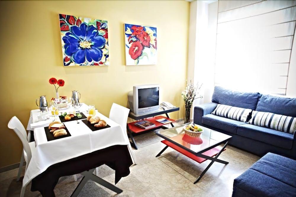 Apartamentos Vertice Sevilla Aljarafe Bormujos Kültér fotó