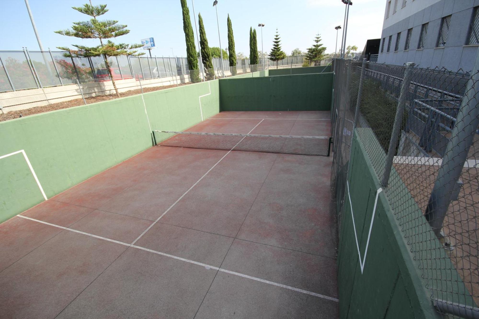 Apartamentos Vertice Sevilla Aljarafe Bormujos Kültér fotó