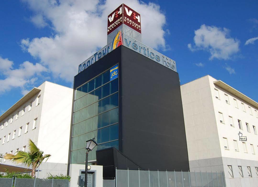 Apartamentos Vertice Sevilla Aljarafe Bormujos Kültér fotó